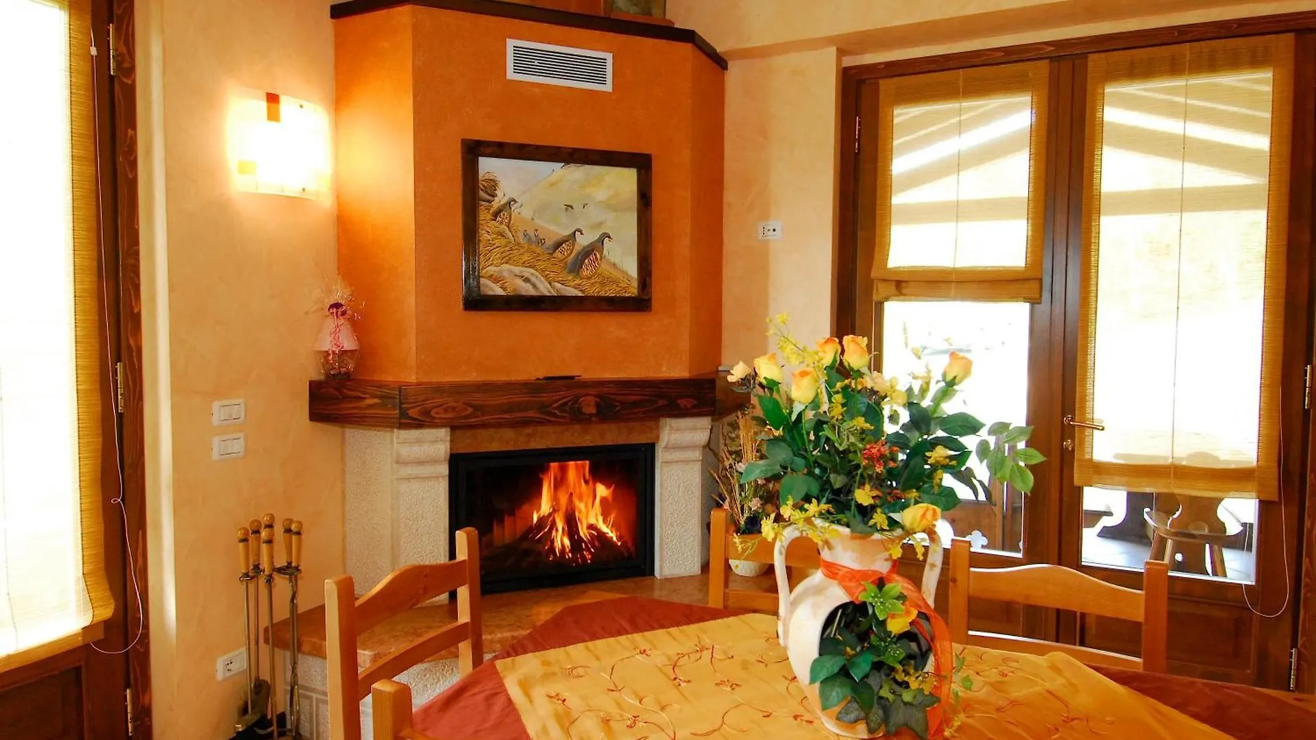 Hotel Pineta Campi トレモージネ 4*,