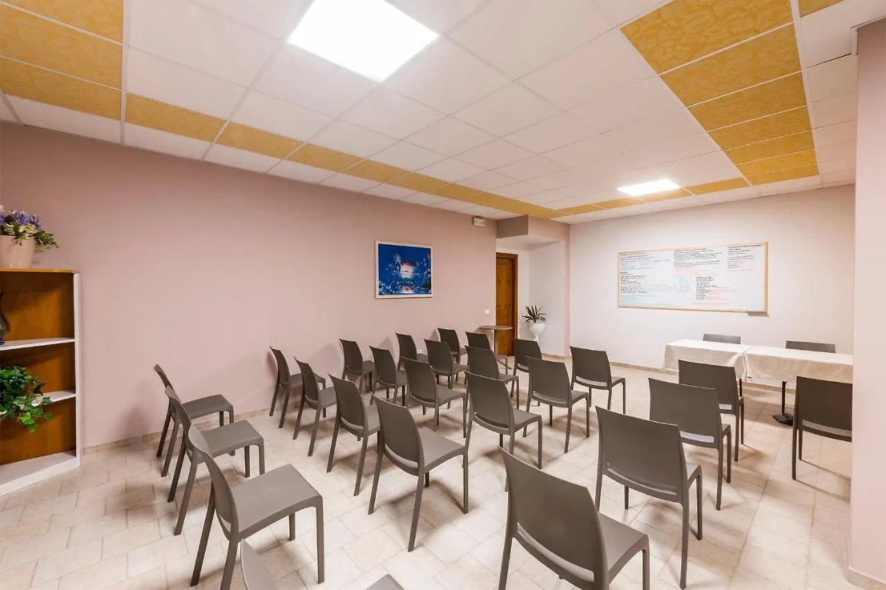 Hotel Pineta Campi Tremosine