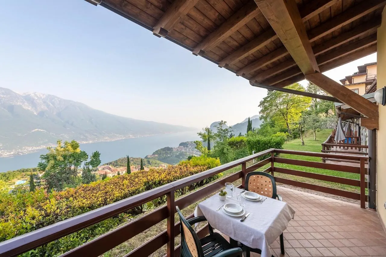 Hotel Pineta Campi Tremosine 4*,