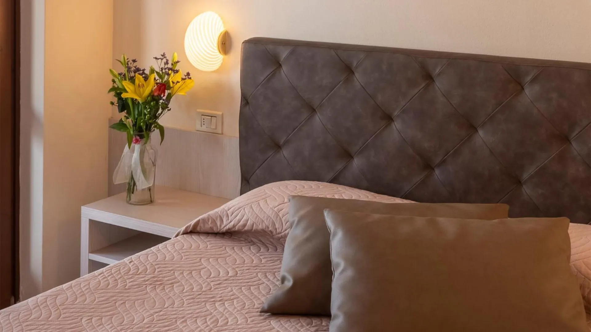 ****  Hotel Pineta Campi Tremosine Италия