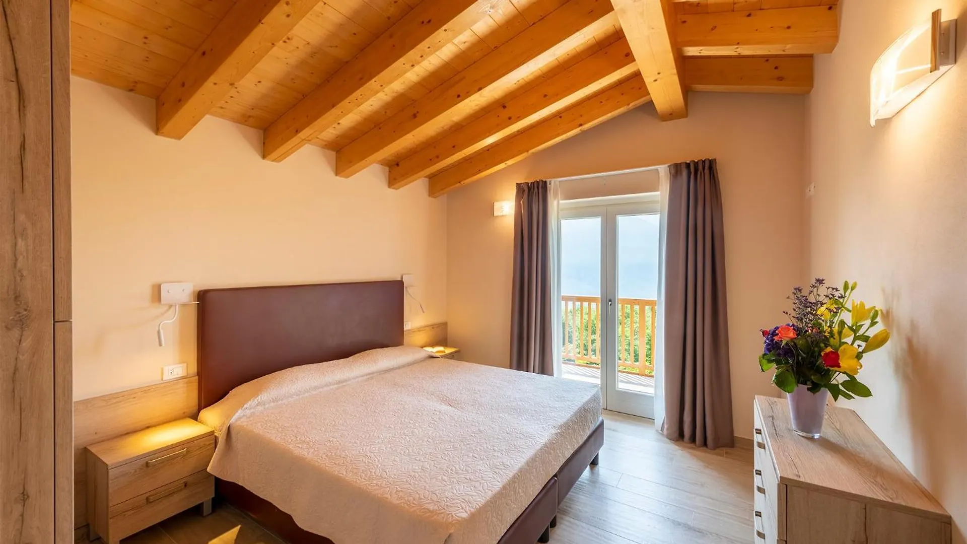 Hotel Pineta Campi Tremosine Италия