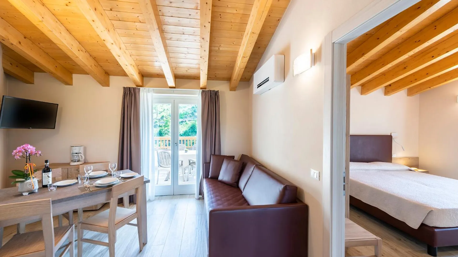 Hotel Pineta Campi Tremosine 4*,  Италия