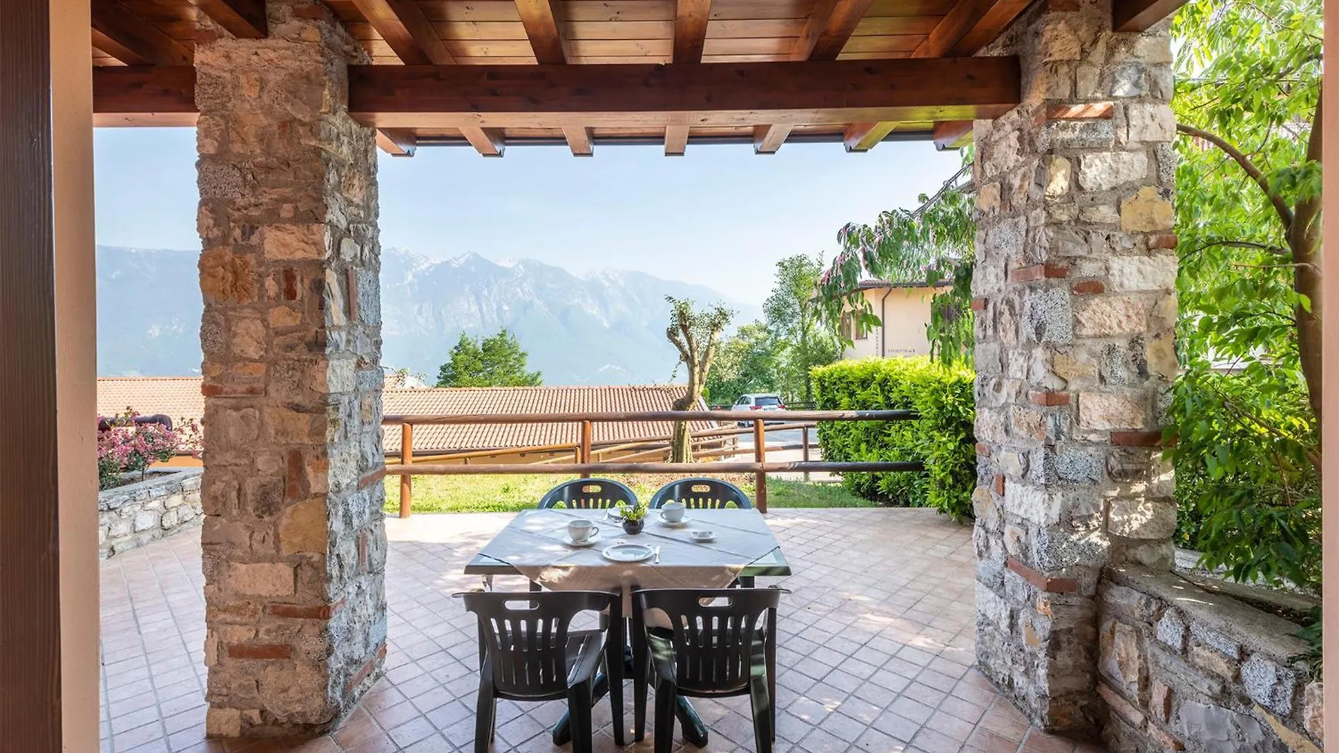 Hotel Pineta Campi Tremosine