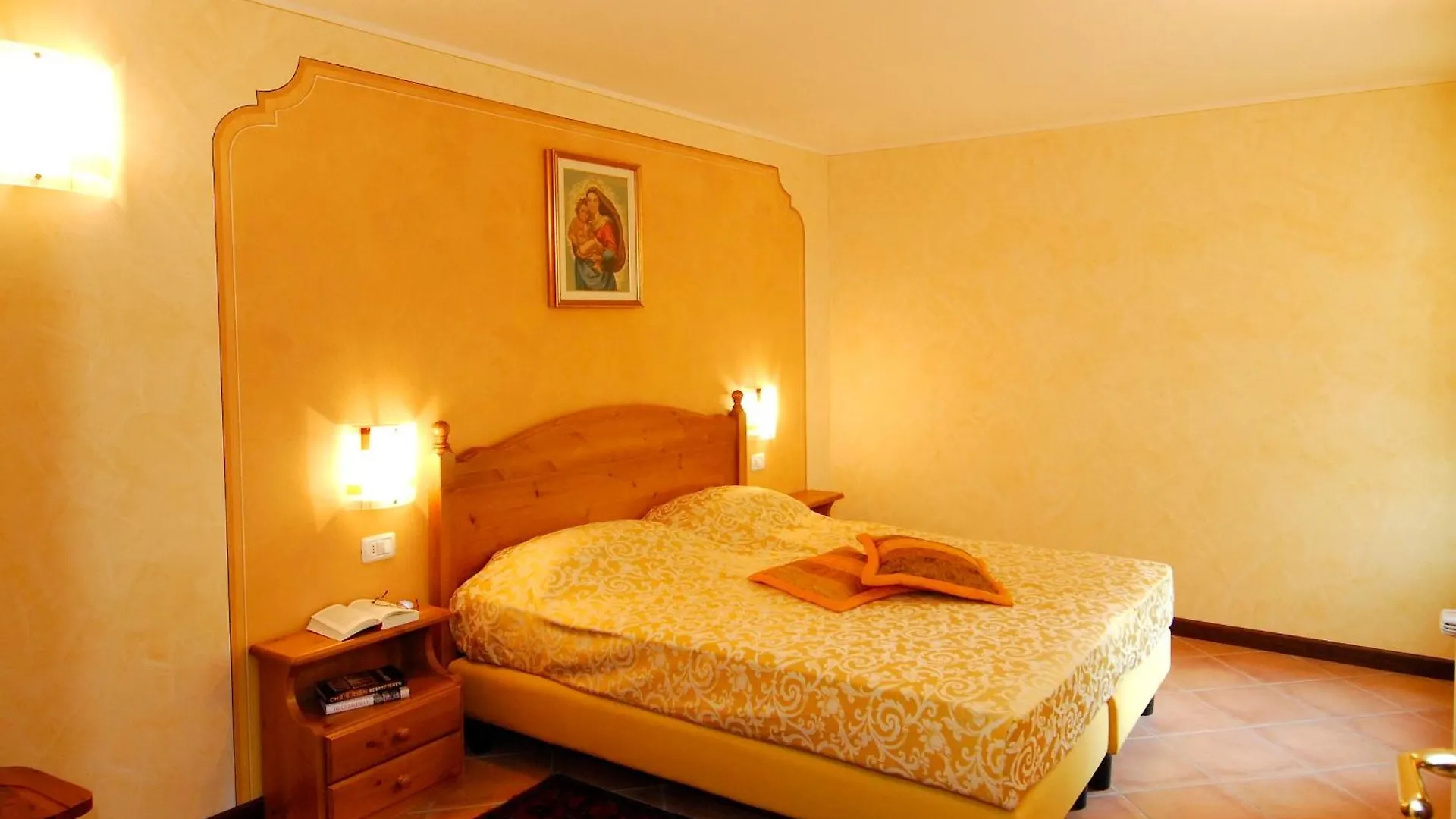 Hotel Pineta Campi Tremosine